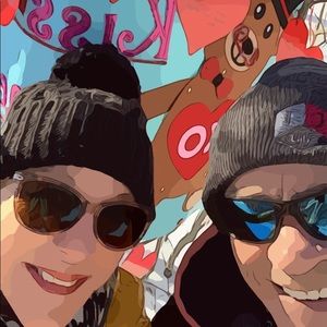 Meet your Posher, Connie